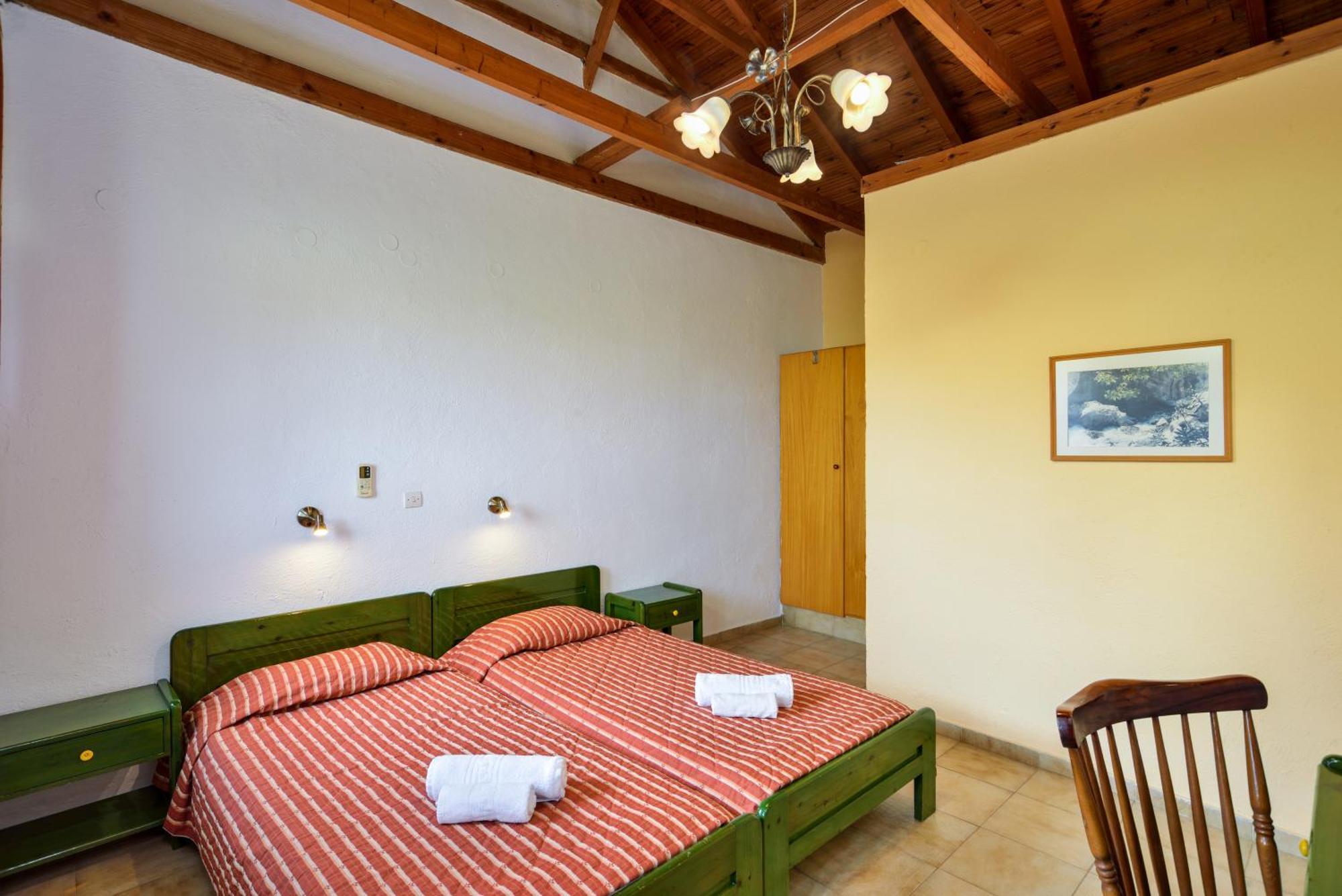 Villa Kapasa Mathés Екстериор снимка