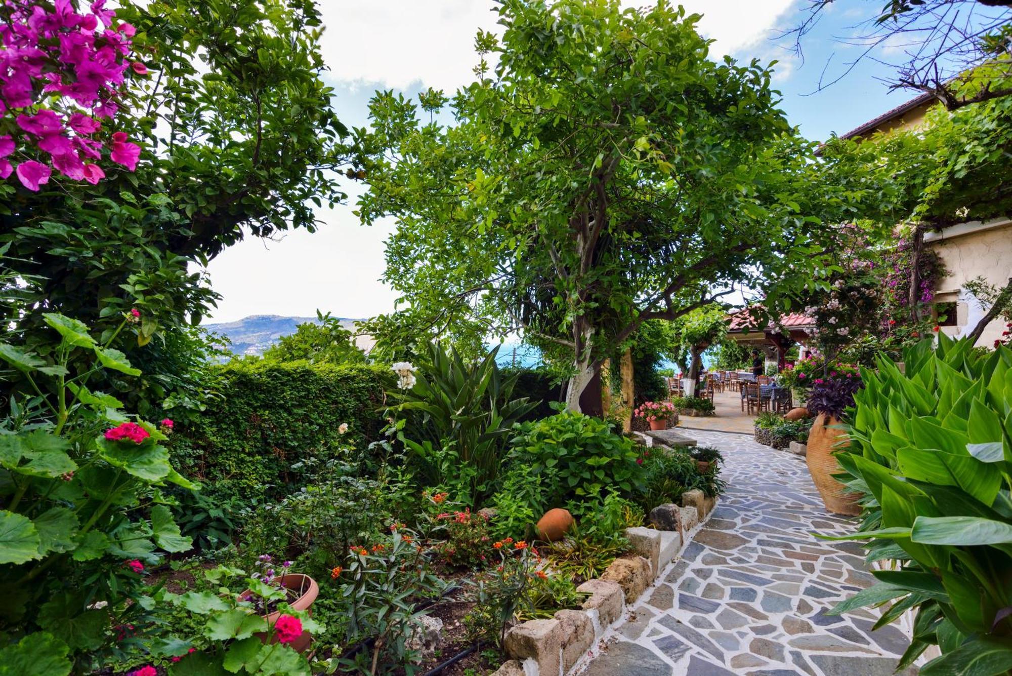 Villa Kapasa Mathés Екстериор снимка
